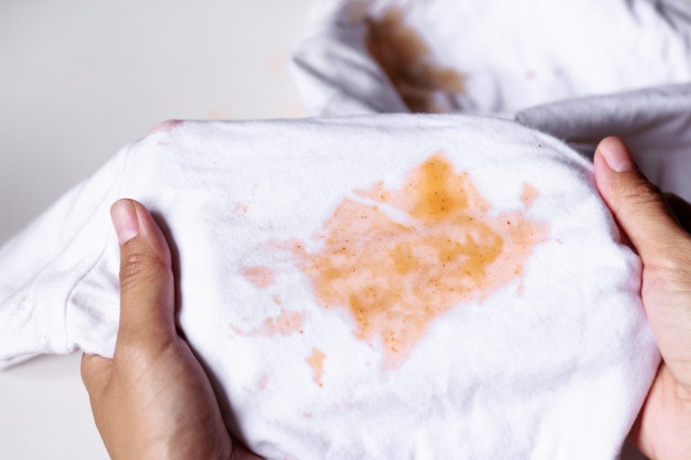 Careful stain and odour removal - Tips on How To Take Care of Linen Clothes