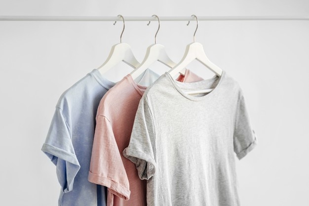 Safeguard the color - Tips on How To Take Care of Linen Clothes