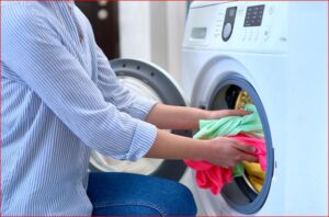 Schedule laundry day - Laundry Tips For College Hostel Students